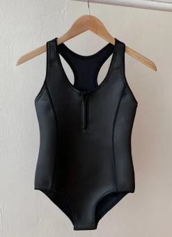 Elle One Piece - Black Smoothie 2mm - SOLD AS IS - 30%