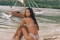 Moss Top - Lei-Brown