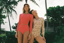 Poppler Rashguard Top - Hibiscus