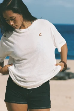 T-Shirt Island - White